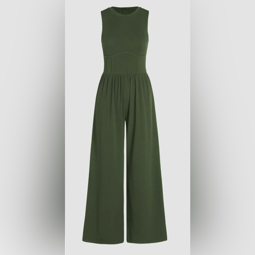 CIDER jumpsuit NWT. Olive green size L
